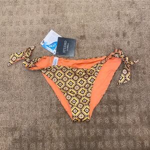 La Perla Studio Swim Bikini Bottoms Reversible NWT Size 4